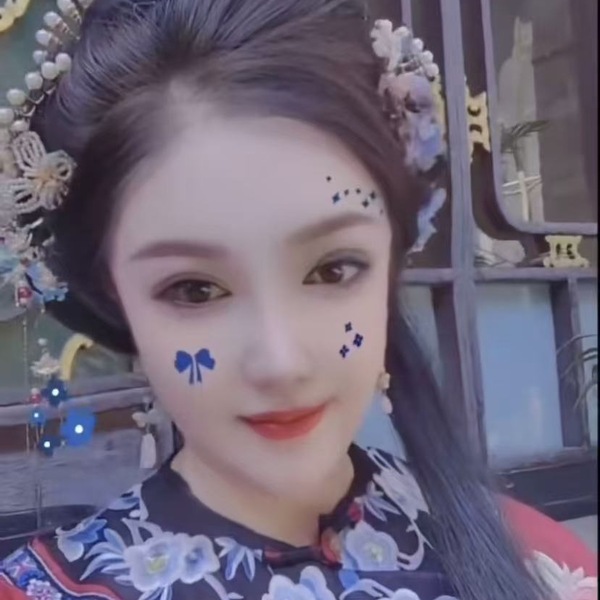 Victoria Elizabeth Holmes